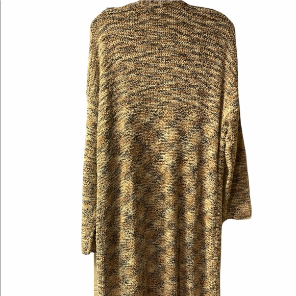 Pilcro and the Letterpress Long Sleeves Cardigan. - Picture 4 of 6